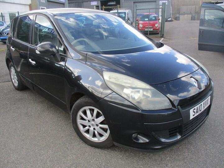 Renault Scenic 1.5 DCi Privilege TomTom Euro 4 5dr
