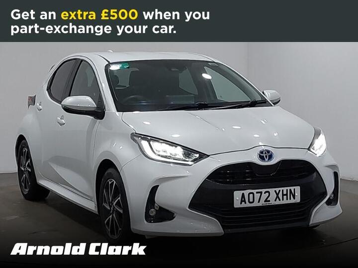 Toyota Yaris 1.5 VVT-h Design E-CVT Euro 6 (s/s) 5dr