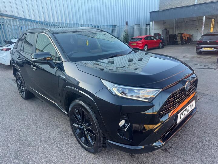 Toyota RAV4 2.5 VVT-h Black Edition CVT Euro 6 (s/s) 5dr