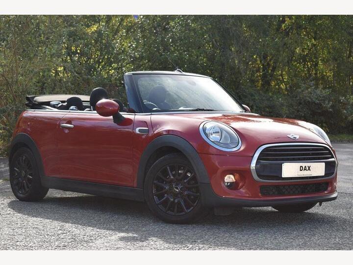 MINI CONVERTIBLE 1.5 Cooper D Euro 6 (s/s) 2dr MINI CONVERTIBLE 1.5 Cooper D Euro 6 (s/s) 2dr