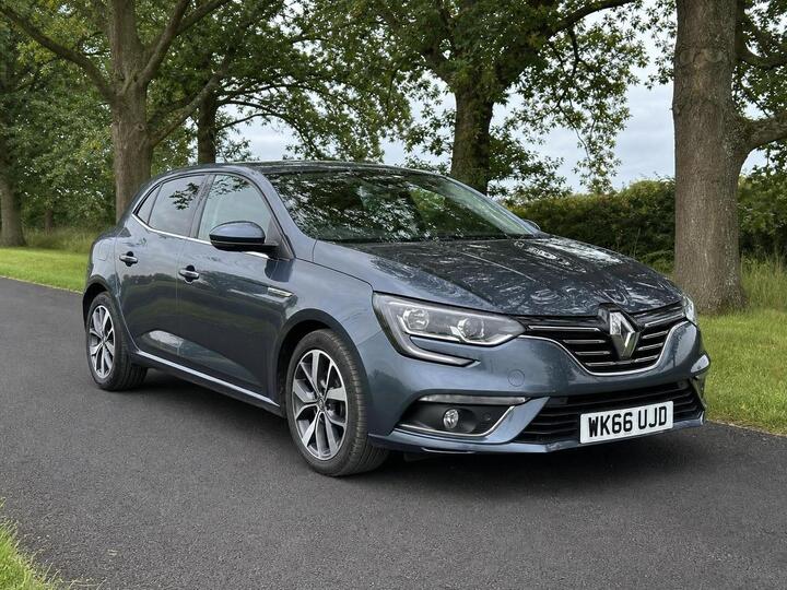 Renault Megane 1.5 DCi Dynamique S Nav Euro 6 (s/s) 5dr Renault Megane 1.5 DCi Dynamique S Nav Euro 6 (s/s) 5dr