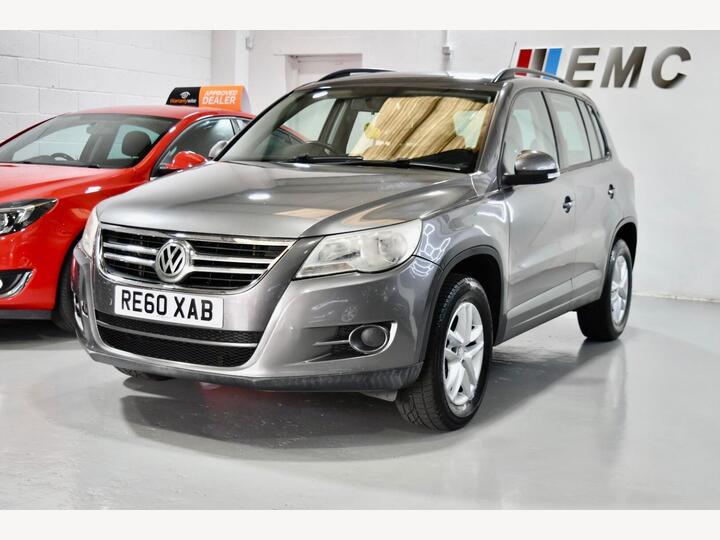 Volkswagen Tiguan 2.0 TDI S DSG 4WD Euro 5 5dr