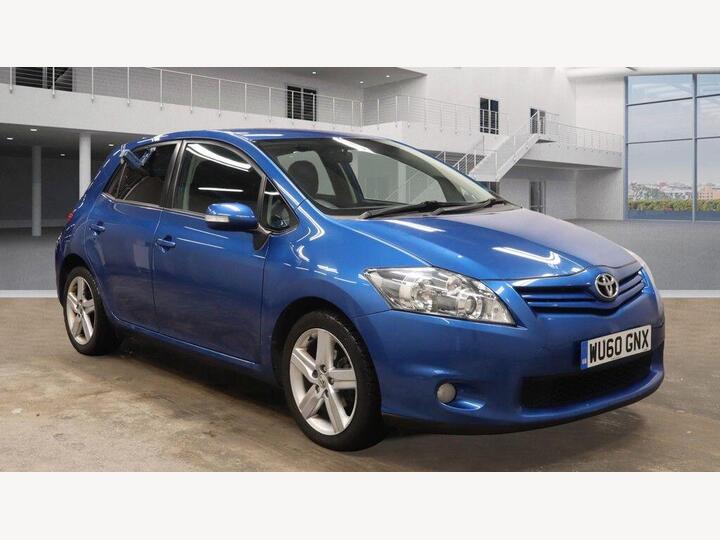 Toyota Auris 1.6 V-Matic SR Euro 5 5dr Toyota Auris 1.6 V-Matic SR Euro 5 5dr
