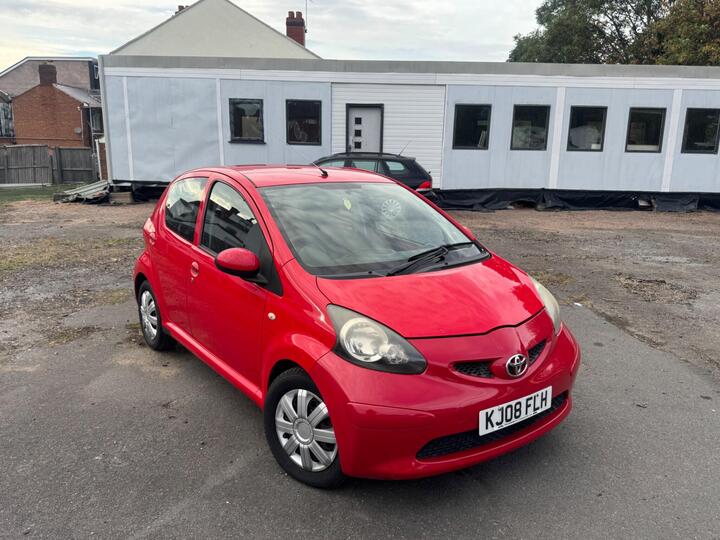 Toyota AYGO 1.0 VVT-i + MultiMode Euro 4 5dr