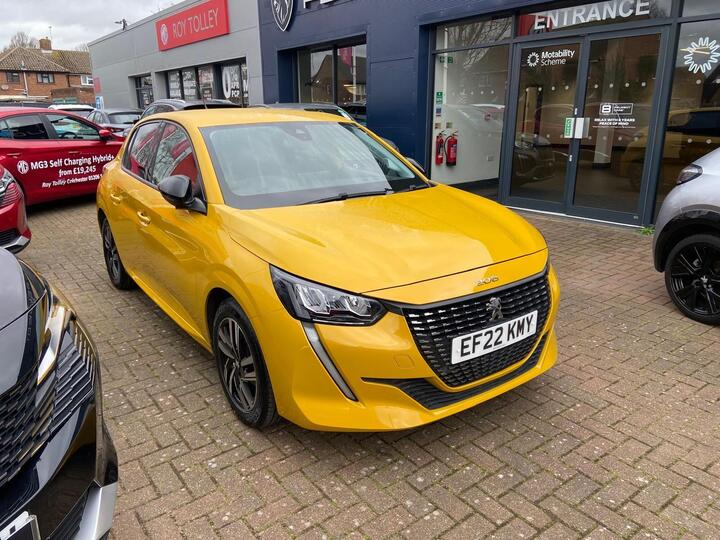 Peugeot 208 1.2 PureTech Allure Premium Euro 6 (s/s) 5dr Peugeot 208 1.2 PureTech Allure Premium Euro 6 (s/s) 5dr