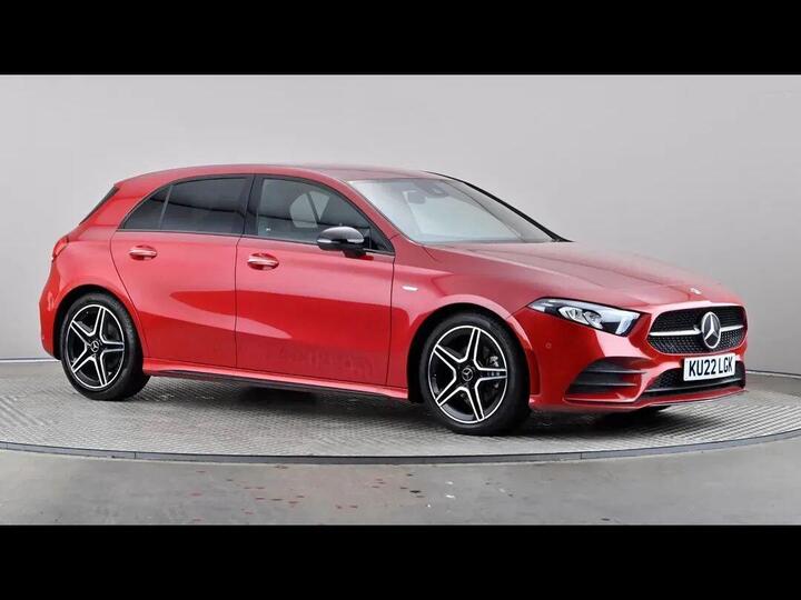 Mercedes-Benz A Class 1.3 A180 AMG Line Edition (Premium) 7G-DCT Euro 6 (s/s) 5dr