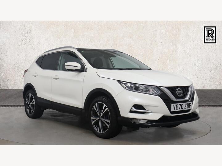 Nissan Qashqai 1.3 DIG-T N-Connecta Euro 6 (s/s) 5dr