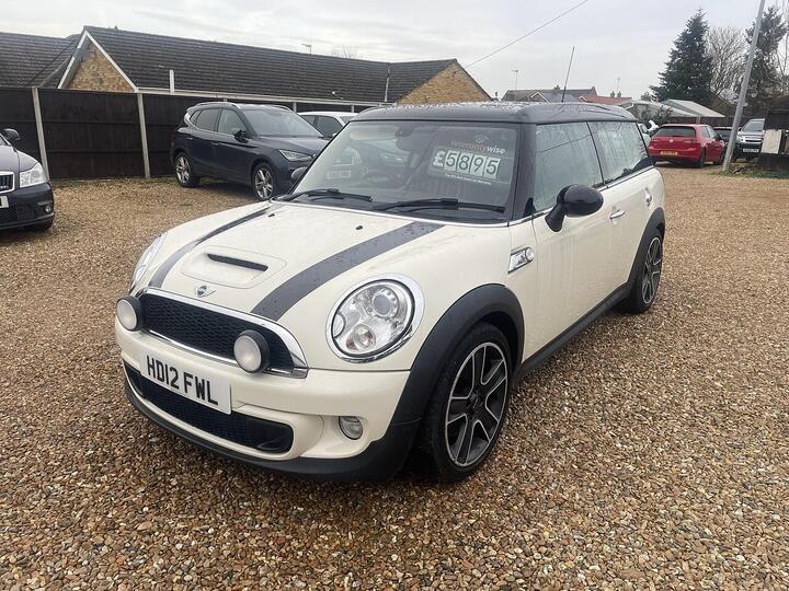 MINI Clubman 1.6 Cooper S Euro 5 (s/s) 5dr MINI Clubman 1.6 Cooper S Euro 5 (s/s) 5dr