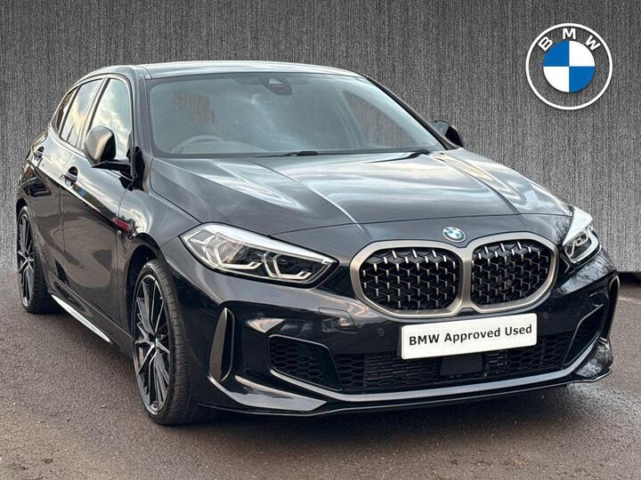 BMW 1 Series 2.0 M135i Auto XDrive Euro 6 (s/s) 5dr BMW 1 Series 2.0 M135i Auto XDrive Euro 6 (s/s) 5dr