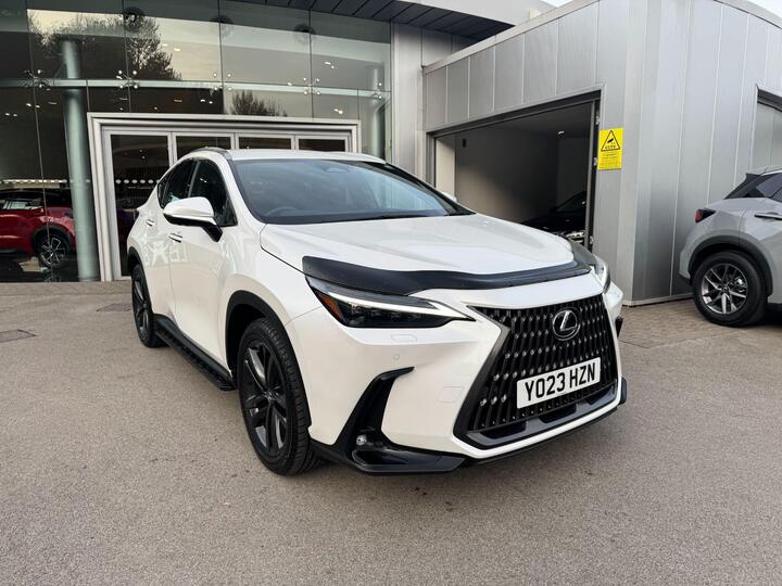 Lexus NX 2.5 450h+ 18.1kWh Premium Plus E-CVT 4WD Euro 6 (s/s) 5dr