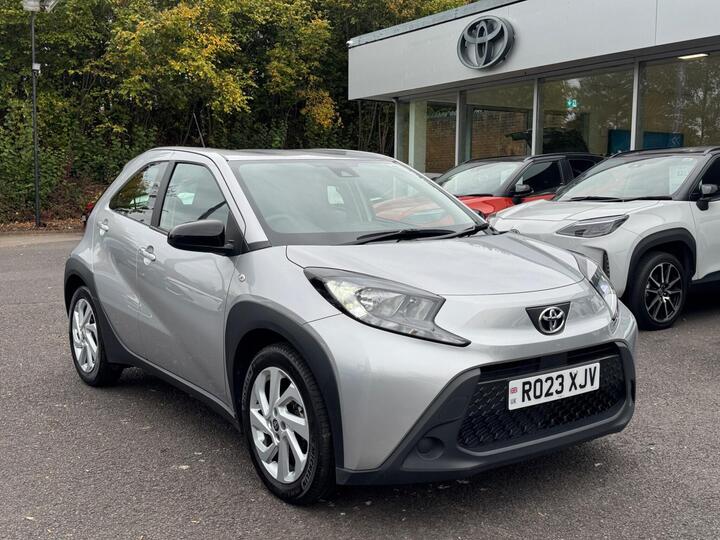 Toyota Aygo X 1.0 VVT-i Pure Euro 6 (s/s) 5dr