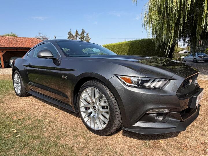 Ford Mustang 5.0 V8 GT Fastback SelShift Euro 6 2dr