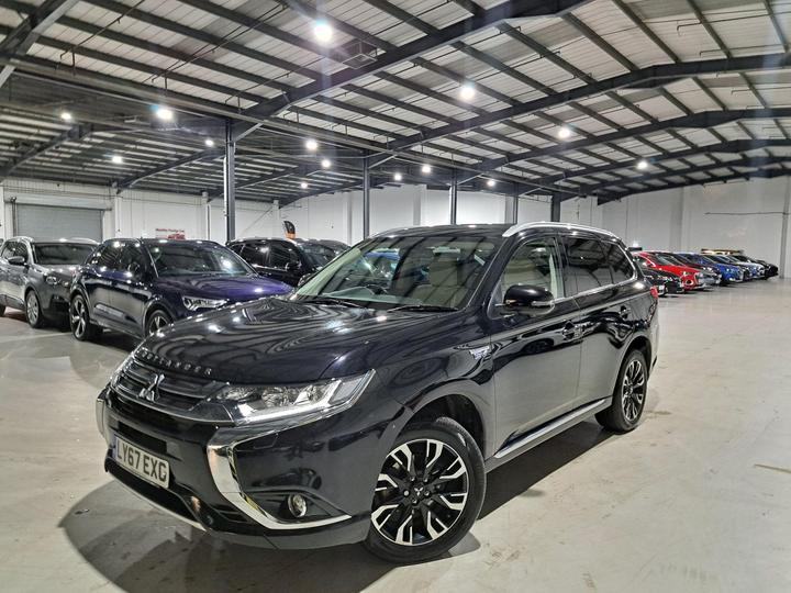 Mitsubishi Outlander 2.0h 12kWh 5h CVT 4WD Euro 6 (s/s) 5dr