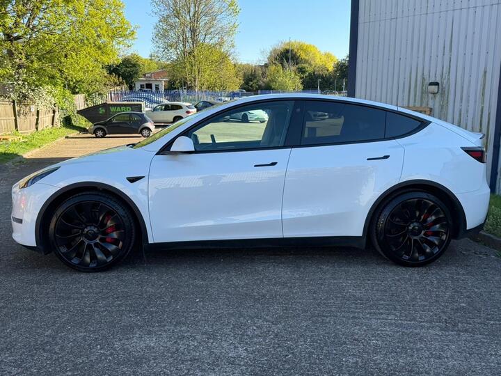 Tesla Model Y (Dual Motor) Performance Auto 4WDE 5dr