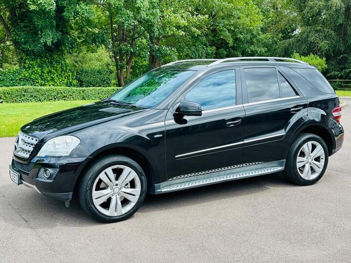 Mercedes-Benz M Class 3.0 ML350 CDI V6 BlueEfficiency Sport Tiptronic 4WD Euro 5 5dr