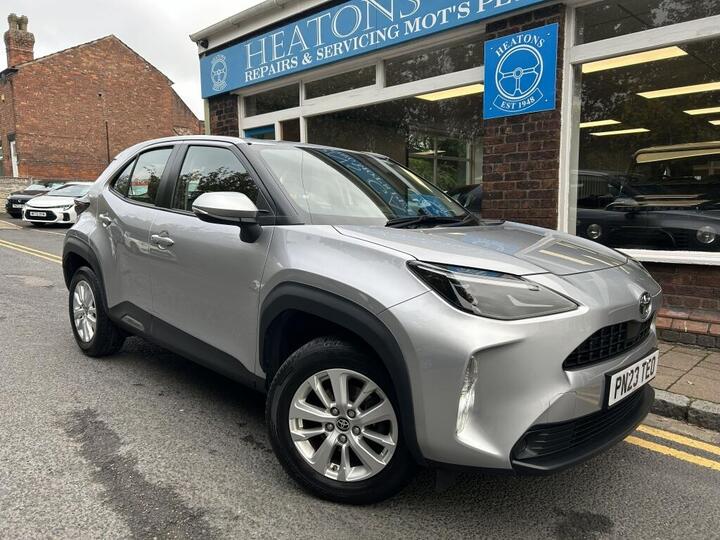 Toyota YARIS CROSS ICON HYBRID ELECTRIC HATCHBACK 1.5 VVT-h Icon E-CVT Euro 6 (s/s) 5dr