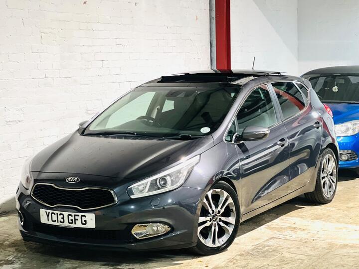 Kia Ceed 1.6 CRDi EcoDynamics 4 Tech Euro 5 (s/s) 5dr