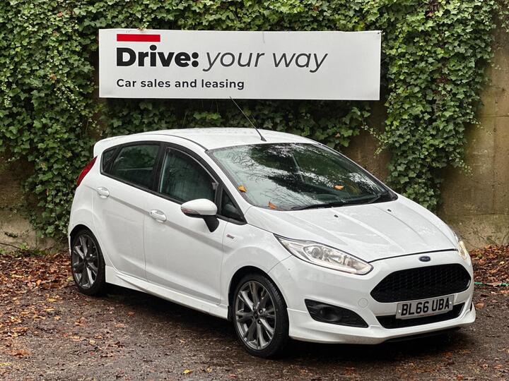 Ford Fiesta 1.0T EcoBoost ST-Line Euro 6 (s/s) 5dr Ford Fiesta 1.0T EcoBoost ST-Line Euro 6 (s/s) 5dr