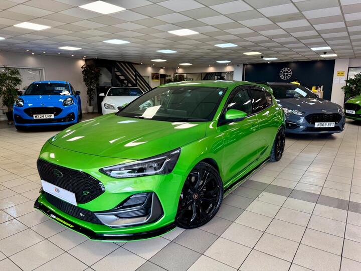 Ford Focus 2.3T EcoBoost ST Euro 6 (s/s) 5dr