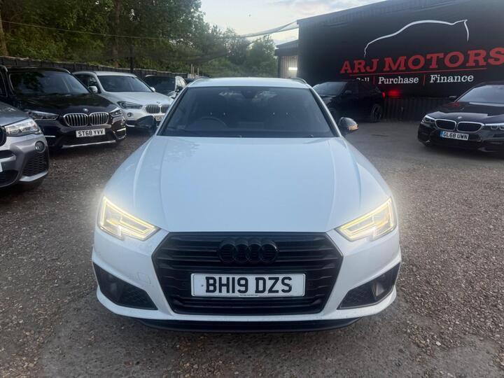 Audi A4 Avant 2.0 TFSI 35 Black Edition S Tronic Euro 6 (s/s) 5dr