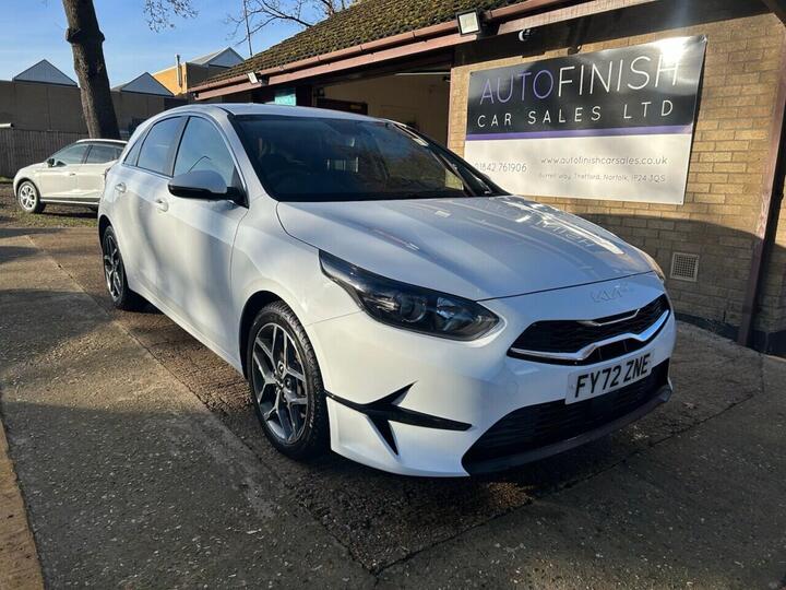 Kia CEED 1.5 T-GDi 3 Euro 6 (s/s) 5dr