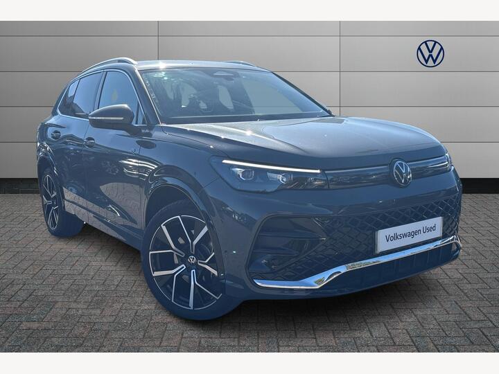 Volkswagen Tiguan 1.5 TSI EHybrid 19.7kWh R-Line DSG Euro 6 (s/s) 5dr