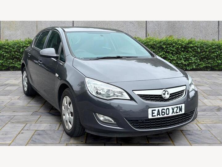Vauxhall Astra 1.6 16v Exclusiv Auto Euro 5 5dr
