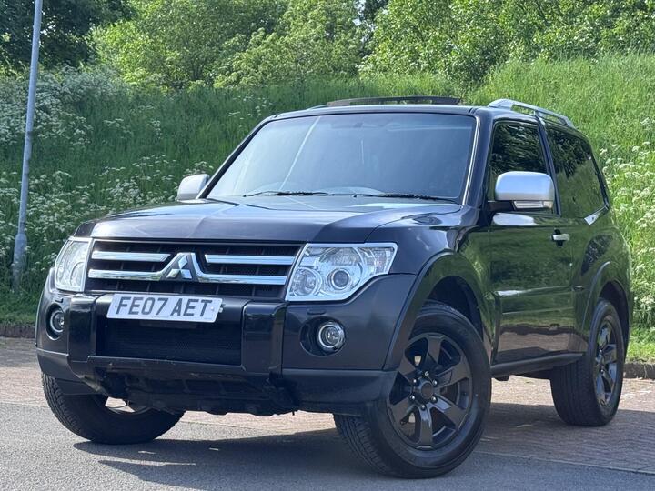 Mitsubishi Shogun 3.2 DI-DC Diamond Auto 4WD Euro 4 3dr SWB