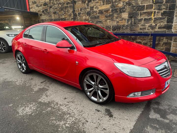 Vauxhall Insignia 2.0 CDTi EcoFLEX SRi VX Line Red Nav Euro 5 (s/s) 5dr Vauxhall Insignia 2.0 CDTi EcoFLEX SRi VX Line Red Nav Euro 5 (s/s) 5dr