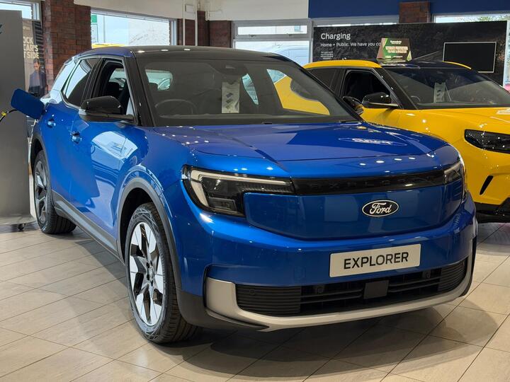 Ford Explorer Extended Range 79kWh Premium Auto AWD 5dr