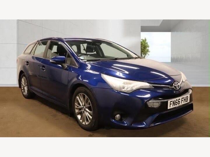 Toyota Avensis 2.0 D-4D Business Edition Touring Sports Euro 6 (s/s) 5dr