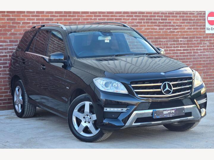 Mercedes-Benz M Class 3.0 ML350 V6 BlueTEC Sport G-Tronic 4WD Euro 6 (s/s) 5dr