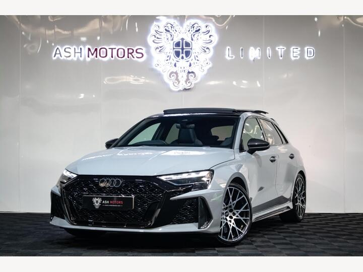 Audi RS3 2.5 TFSI Carbon Vorsprung Sportback S Tronic Quattro Euro 6 (s/s) 5dr