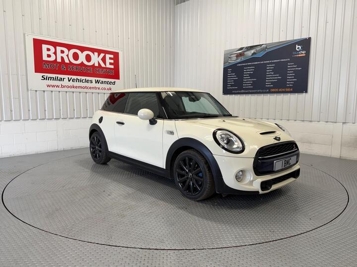 MINI Hatch 2.0 Cooper S Euro 6 (s/s) 3dr