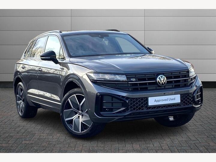 Volkswagen Touareg 3.0 TDI V6 Black Edition Tiptronic 4Motion Euro 6 (s/s) 5dr