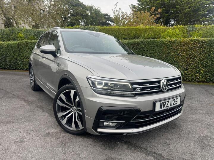 Volkswagen Tiguan 2.0 TDI R-Line Tech DSG Euro 6 (s/s) 5dr