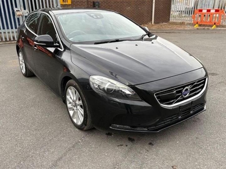 Volvo V40 T4