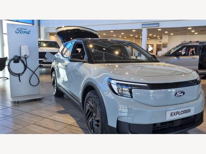 Ford Explorer Extended Range 79kWh Collection Auto 5dr