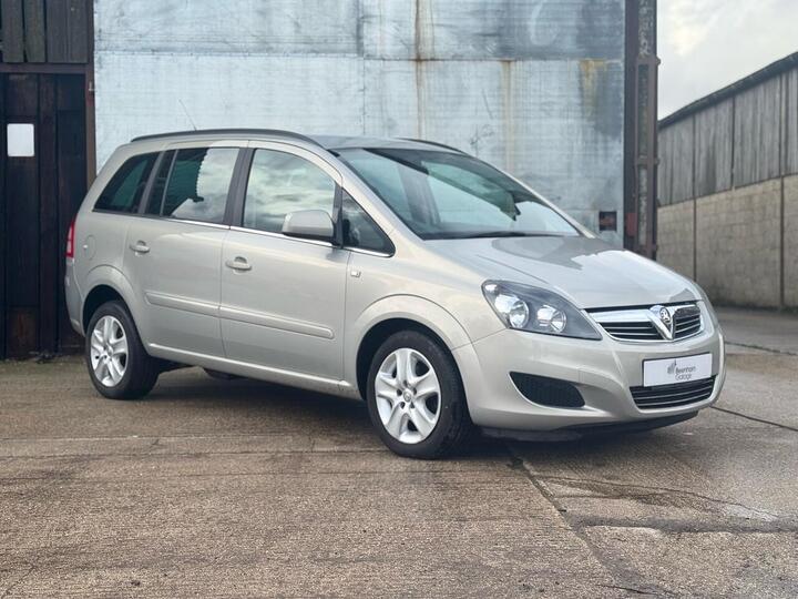 Vauxhall Zafira 1.8 16V Exclusiv Euro 5 5dr