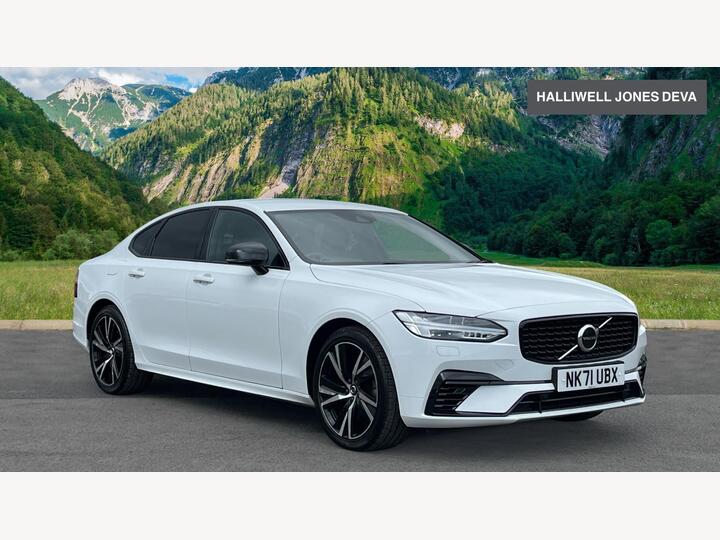 Volvo S90 2.0h T8 Recharge 11.6kWh R-Design Auto AWD Euro 6 (s/s) 4dr
