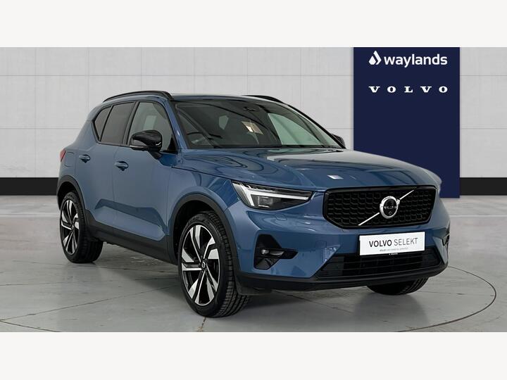 Volvo XC40 2.0 B4 MHEV Ultimate DCT Auto Euro 6 (s/s) 5dr