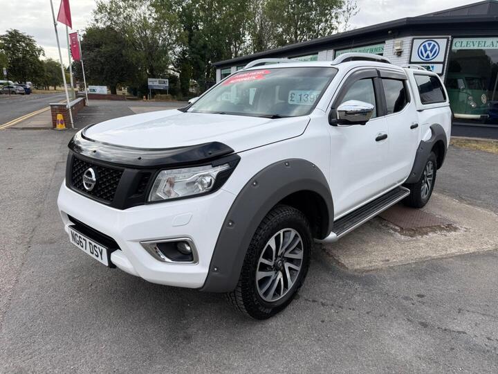 Nissan Navara 2.3 DCi Tekna Auto 4WD Euro 6 4dr