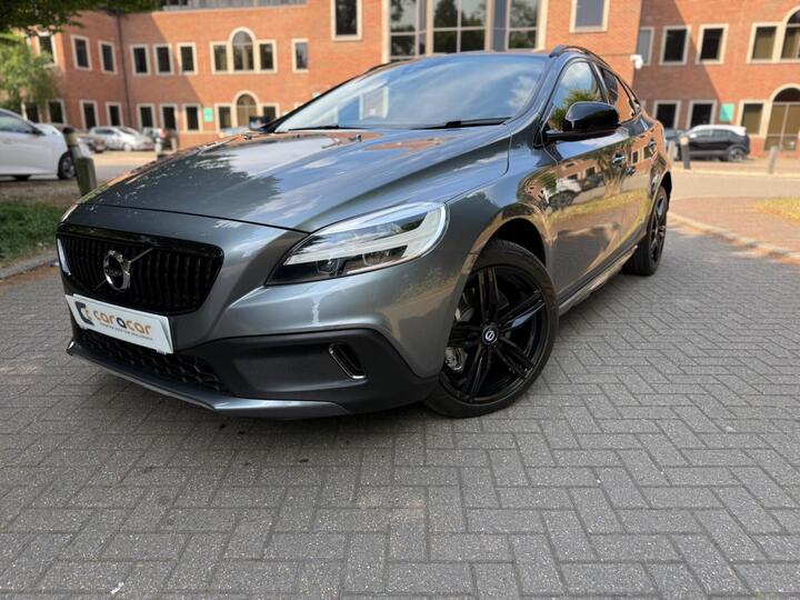 Volvo V40 Cross Country 1.5 T3 GPF Pro Auto Euro 6 (s/s) 5dr
