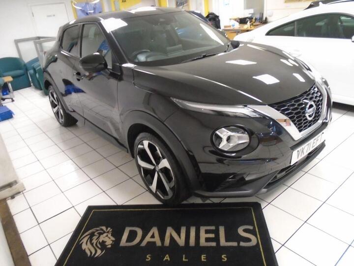 Nissan JUKE 1.0 DIG-T Tekna Euro 6 (s/s) 5dr