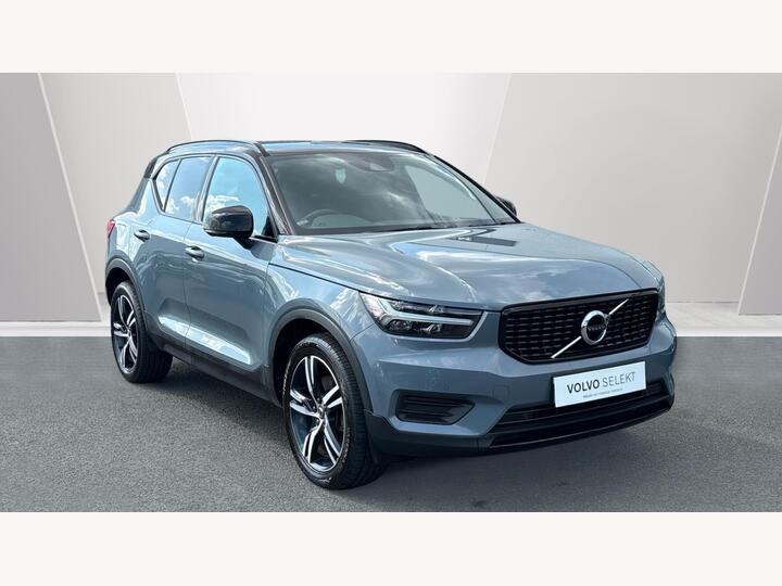 Volvo XC40 2.0 B4 MHEV Plus DCT Auto AWD Euro 6 (s/s) 5dr