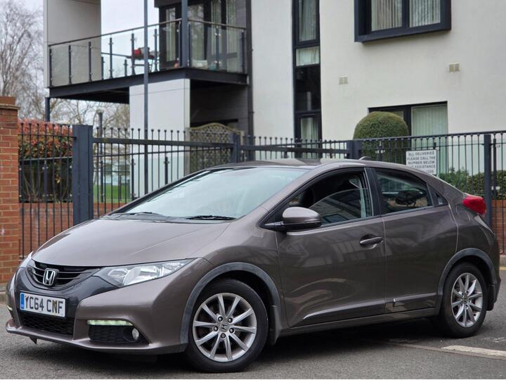 Honda Civic 1.8 I-VTEC ES Euro 5 (s/s) 5dr Honda Civic 1.8 I-VTEC ES Euro 5 (s/s) 5dr