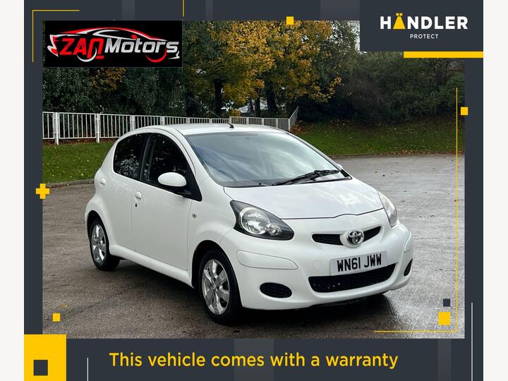 Toyota AYGO 1.0 VVT-i Go Euro 5 5dr Toyota AYGO 1.0 VVT-i Go Euro 5 5dr