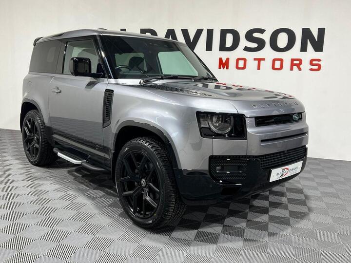 Land Rover DEFENDER 3.0 D250 MHEV X-Dynamic SE Auto 4WD Euro 6 (s/s) 3dr