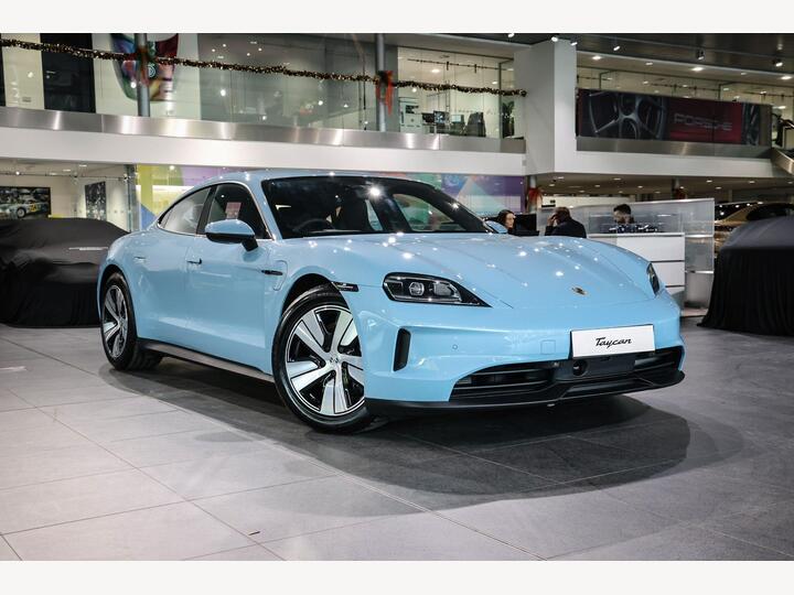 Porsche Taycan Performance Plus 105kWh Auto RWD 4dr (11kW Charger)