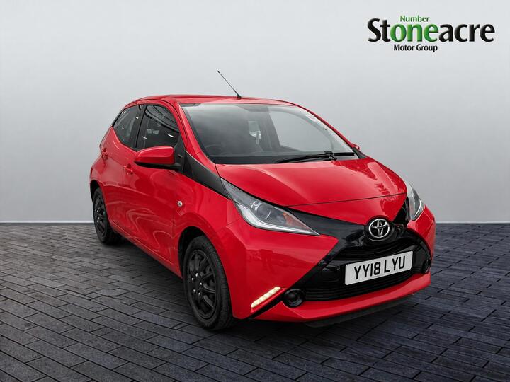 Toyota AYGO 1.0 VVT-i X-play Euro 6 5dr